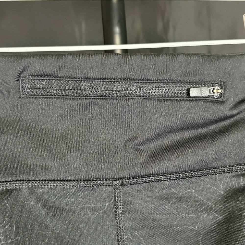 Adidas Women's Dark Gray Leggings Sz S - Picture 9 of 13